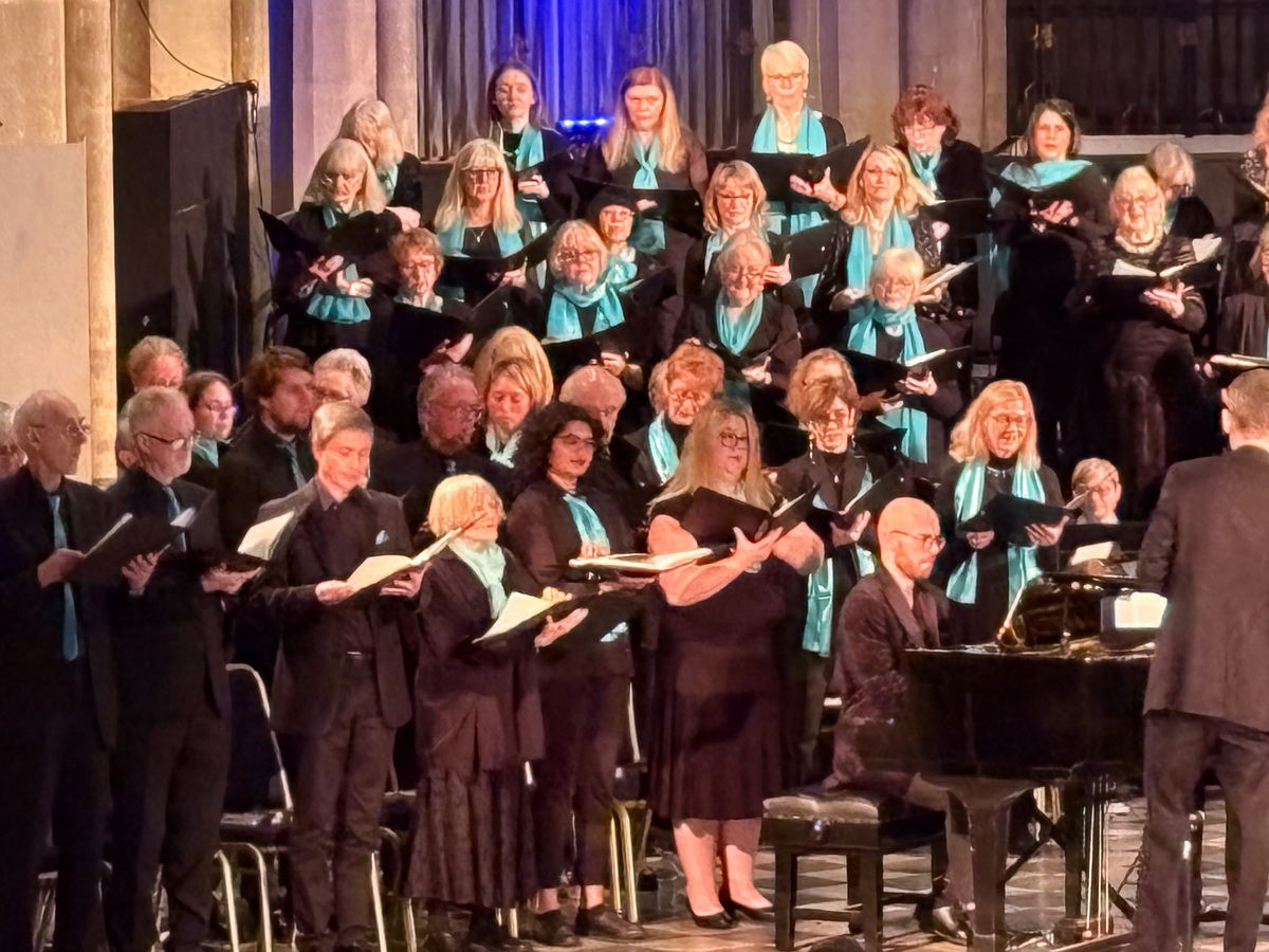 Sopranos and tenors